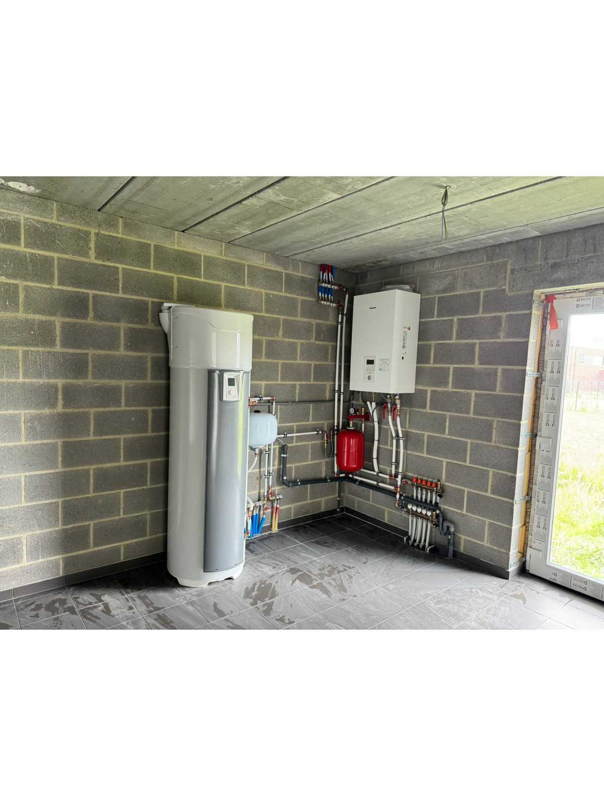 Heat pump and thermodynamic boiler kit with installation in Luxembourg