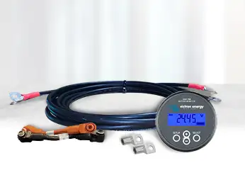 Varios cables y accesorios para baterías